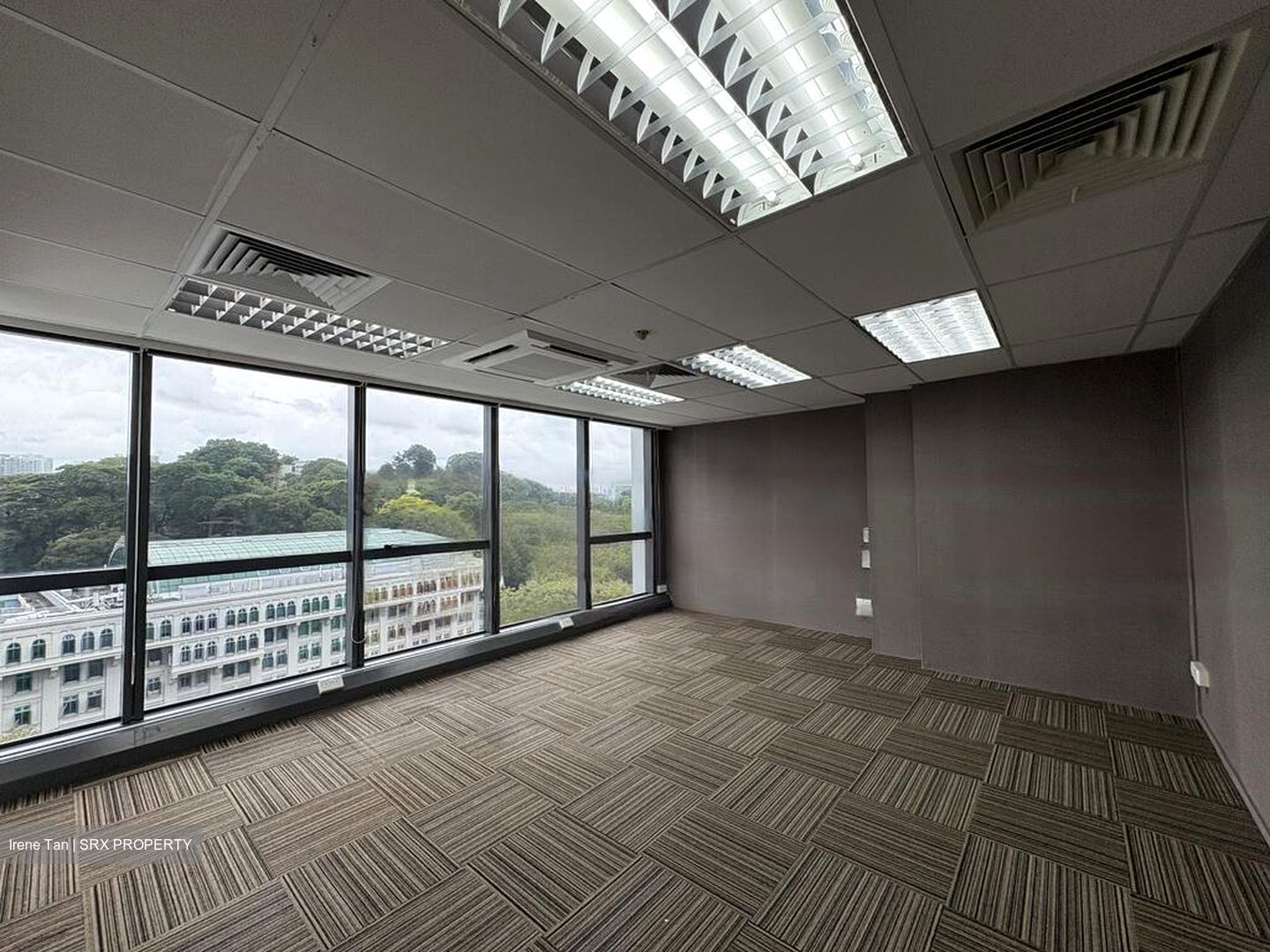 High Street Centre (D6), Office #456605041